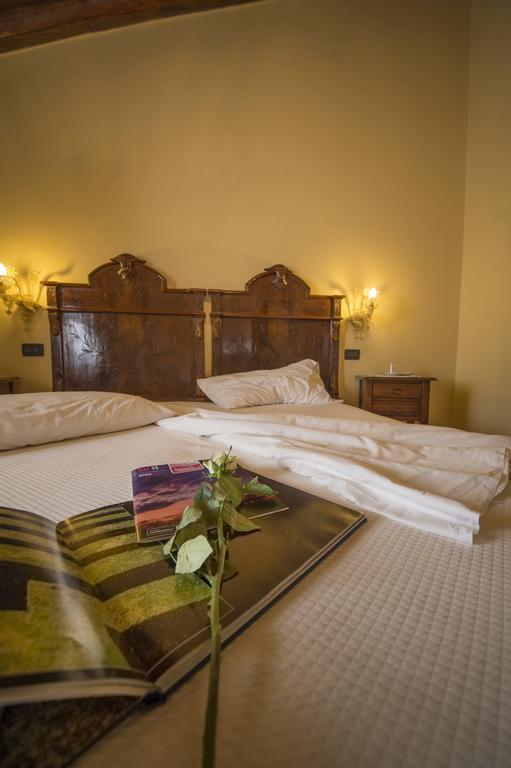 Hotel La Rescossa ミーラ エクステリア 写真