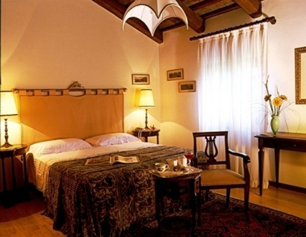Hotel La Rescossa ミーラ エクステリア 写真